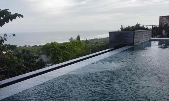 Zinkwazi Beach Villa | Stunning home with amazing views