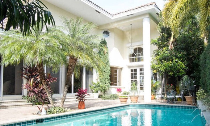 Lantana House | Stunning Intracoastal Beach Home w/Boat Dock