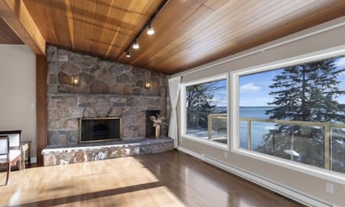 Oro-Medonte House | Stunning Lake View & Waterfront - 4BR Cottage - 25 min to Ski Resorts
