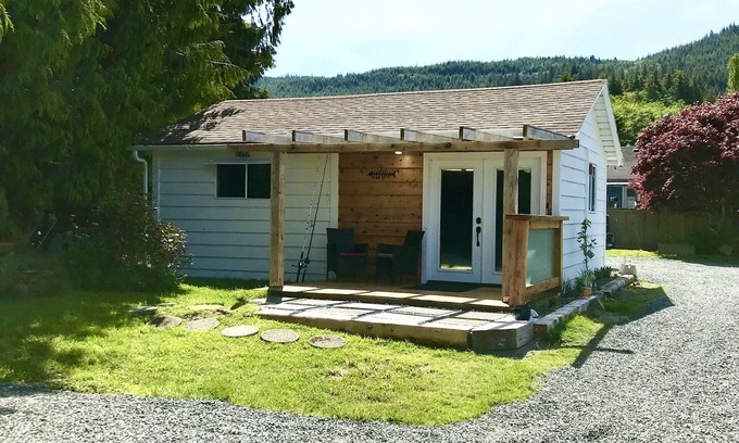 Port Renfrew Cabin | Stunning Ocean Front Cabin - Wynter’s Cabin