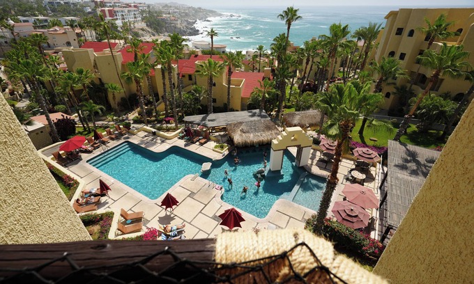 Cabo Bello Condo | Stunning Ocean View! 1BED/1BA Fully Renovated Condo!