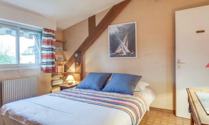 La Trinite-sur-Mer House | Stunning private villa for 4 people with WIFI, TV and terrace