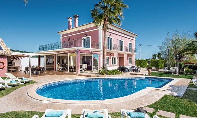 Tunes Villa | Stunning private villa for 12 people with A/C, private pool, WIFI, TV, patio and panoramic view