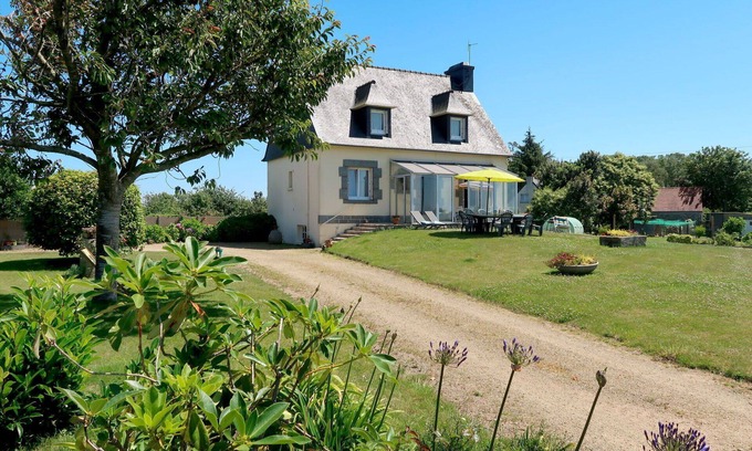 Kermaria-Sulard House | Stunning private villa for 7 guests with WIFI, TV and pets allowed