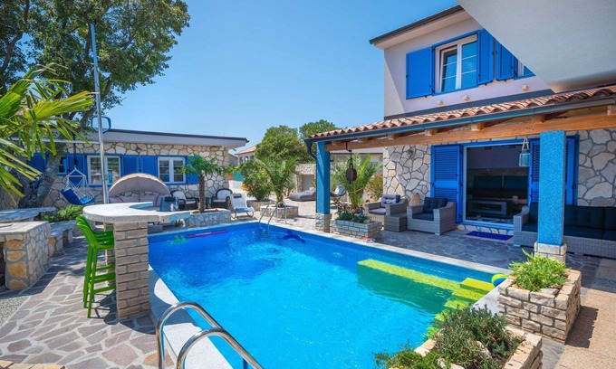 Novi Vinodolski Villa | Stunning private villa for 8 guests with WIFI, private pool, A/C, hot tub, TV and terrace