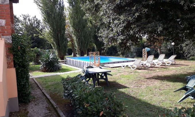 Cascine-La Croce Villa | Stunning private villa with WIFI, private pool, TV, veranda, pets allowed, parking, close to Lucca