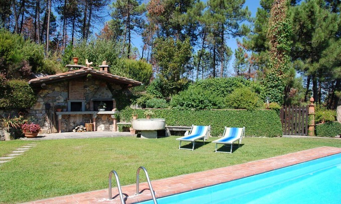 SantʼAndrea di Compito Villa | Stunning private villa with A/C, WIFI, private pool, TV, terrace and panoramic view, close to Lu.