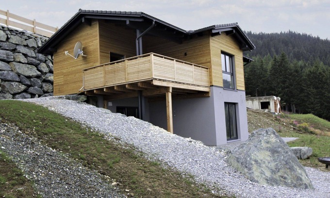 Wolfsberg House | Stunning private villa for 6 guests with WIFI, TV and terrace