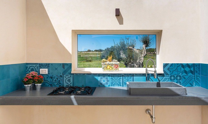 Rosolini Villa | Stunning private villa for 4 guests with WIFI, A/C, private pool, TV, terrace and panoramic view