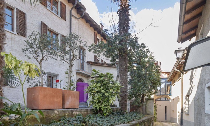 Manno House | Stunning private villa for 6 guests with WIFI, TV, patio and panoramic view