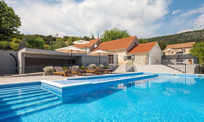 Sibenik House | Stunning private villa with A/C, private pool, WIFI, TV, terrace, pets allowed and panoramic view