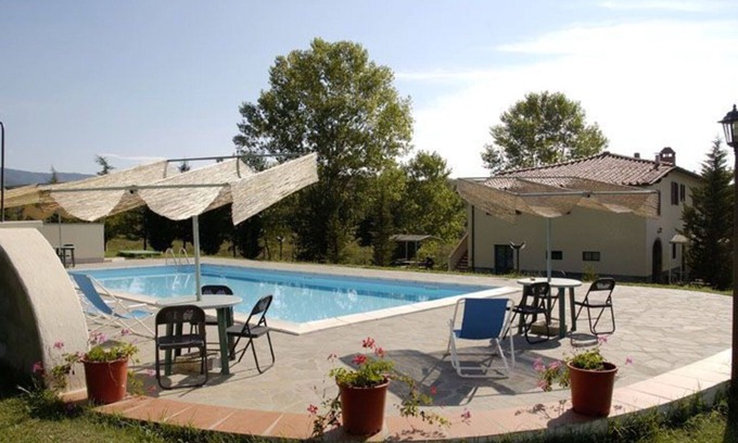Cicogna House | Stunning private villa for 4 guests with pool, WIFI, patio, pets allowed and panoramic view