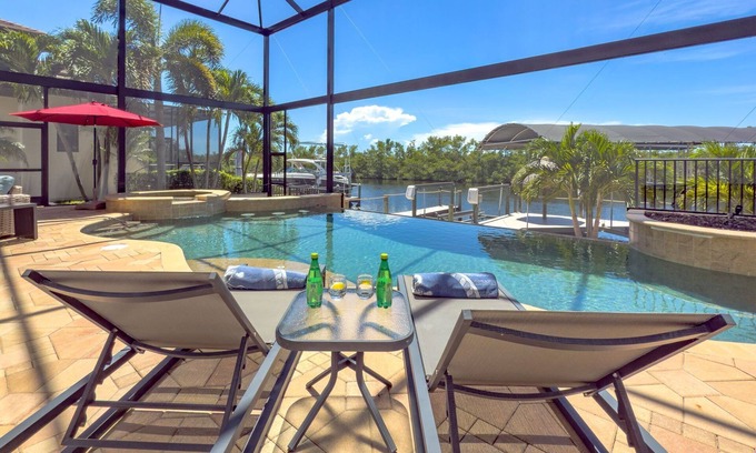 Peninsula Point House | Stunning Sunsets and Waterfront Elegance - Sunset Shore on 28th - Roelens