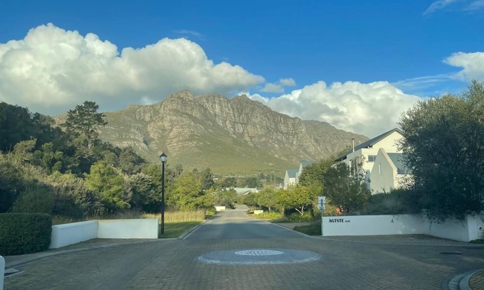 Stellenbosch House | Stunning three bedroom home in secure estate Stellenbosch-be at one with nature