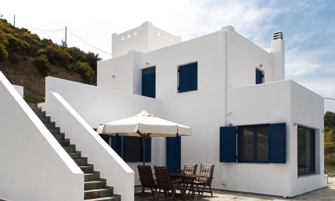 Oxilithos House | Stunning View To The Aegean Sea