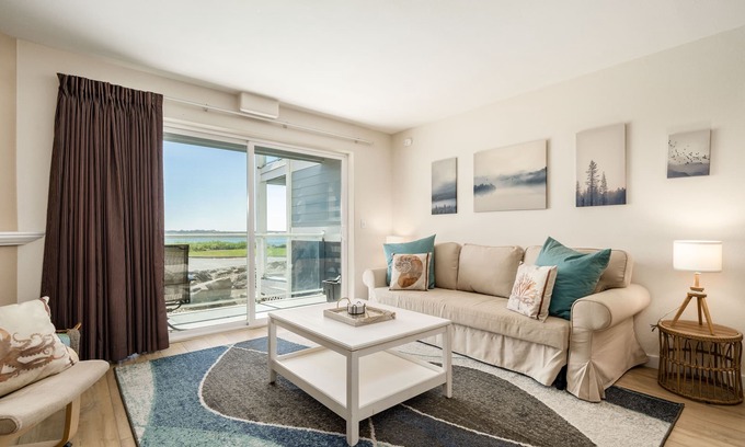 Lincoln City Condo | Stunning views from this bayfront condo in the Taft district of Lincoln City!