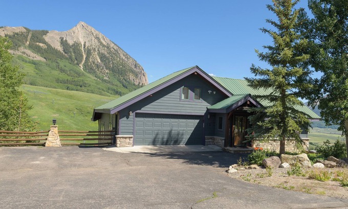 Crested Butte House | Stunning Views In Our Comfortable Mountain Home