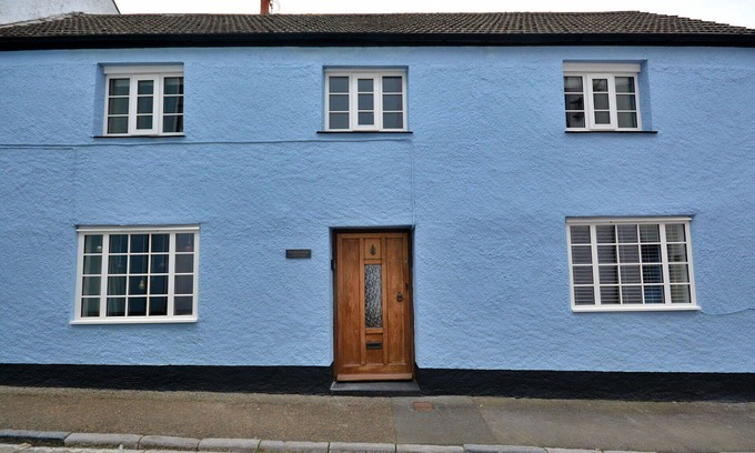 Cawsand House | Stunning villa for 6 people with WIFI, terrace and pets allowed