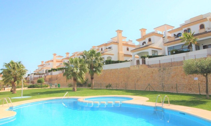 Polop House | Stunning villa for 6 people with pool, A/C, WIFI, TV, patio and panoramic view