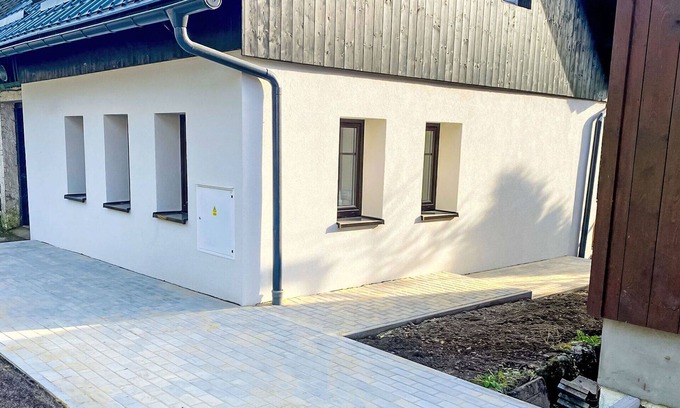 Bedrichov Villa | Stunning villa for 8 guests with WIFI, TV, terrace and parking