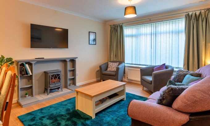 Burnham-on-Sea House | Stunning villa for 5 guests with WIFI, TV and pets allowed