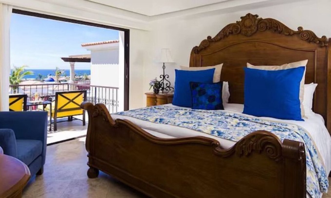 El Tezal Villa | Stunning Villa, views of the Sea of Cortez, private balconies and private pool.
