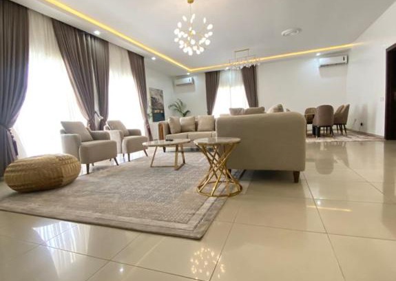 Maitama Apartment | Stupid affordable 3 bed with snooker