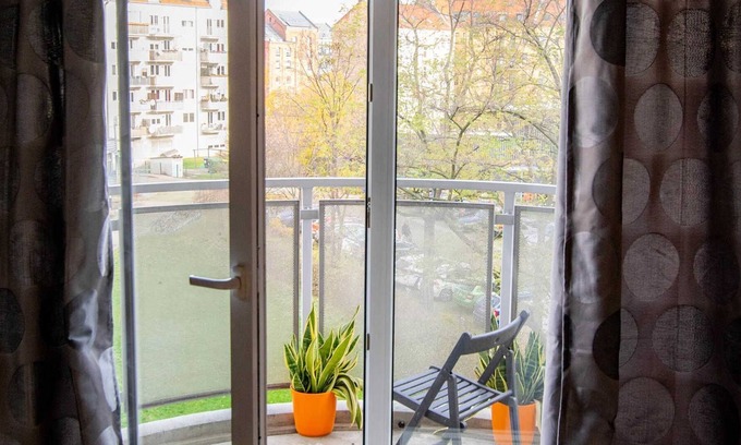 Zentrum-Nord Apartment | *Style* Studio with kitchen and balcony - Luga Homes - Mitte
