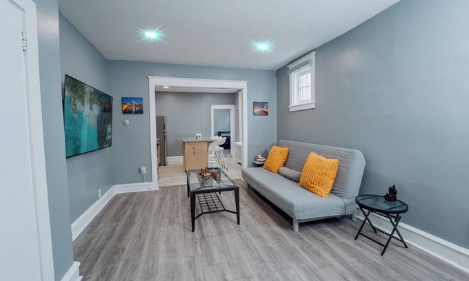 Delair Apartment | Stylish 1-bedroom apartment in fabulous Philadelphia