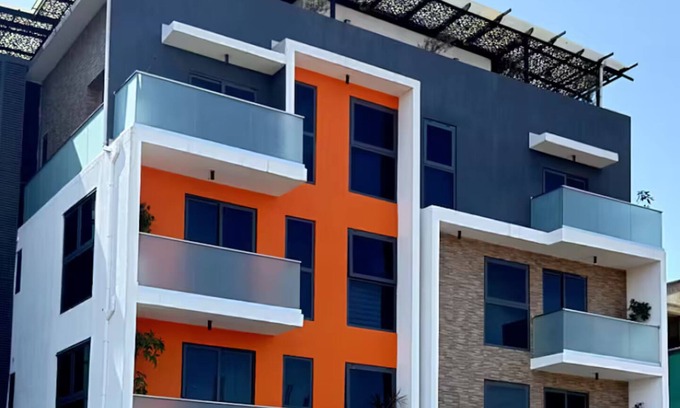 Osu Apartment | Stylish 1BR Apartment in Cantonments with Pool, Gym & Rooftop Lounge