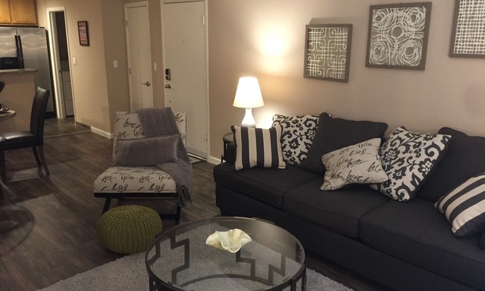 Paradise Valley Village Apartment | Stylish 2 Bdrm Condo in PHX-shop/dine/golf/hikenReach out for SUMMER SPECIALS