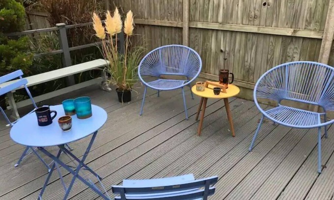 Whitstable House | Stylish 3 bedrooms, three min walk from Whitstable station or high street!