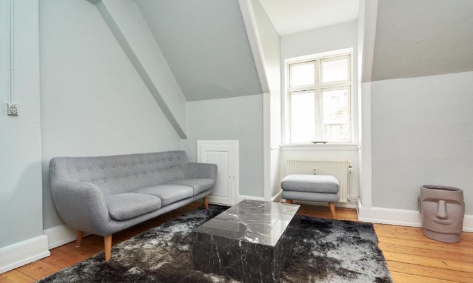 København V Apartment | Stylish 5 Person Apartment in Vibrant Urban Area