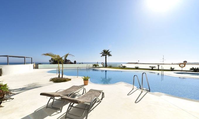 Torreblanca Apartment | Stylish apartment in luxury resort with gym, pool, garage. Sea view!
