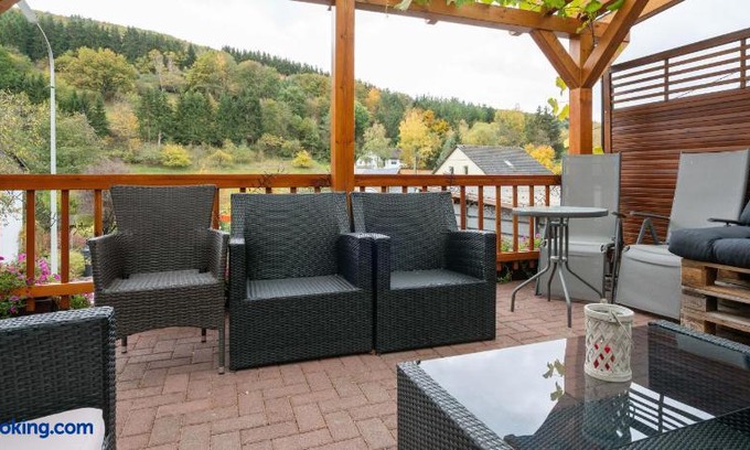 Merschbach Apartment | Stylish Apartment in Merschbach near the Forest