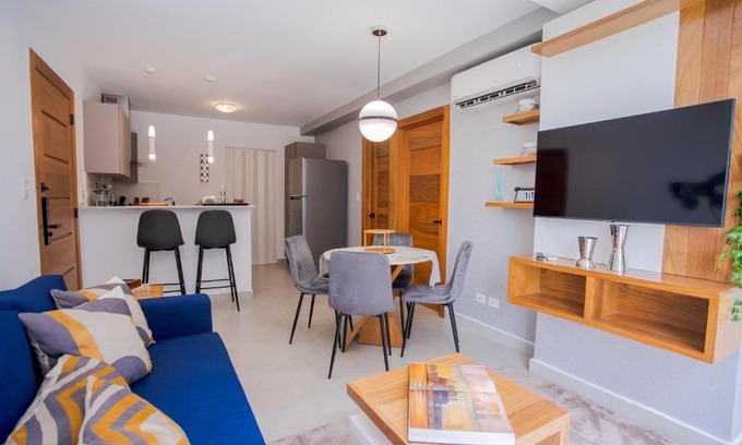 Ciudad Universitaria Apartment | Stylish City Condo W- Pool Gym Panoramic Views