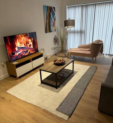 Lewisham Apartment | Stylish flat