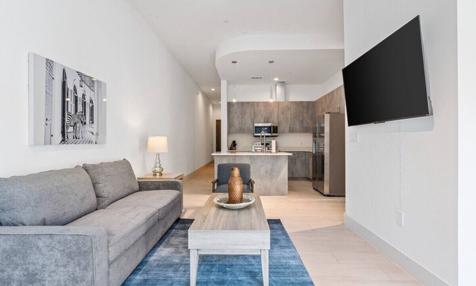 Cedars Apartment | Stylish Flat in the City - One BR with Loft!