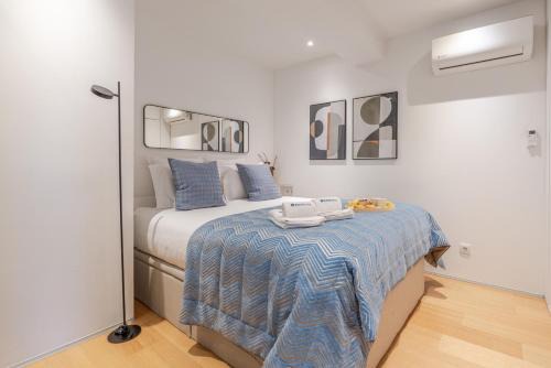 Centro / Baixa Apartment | Stylish Flat with Workspace & Garage by HostWise