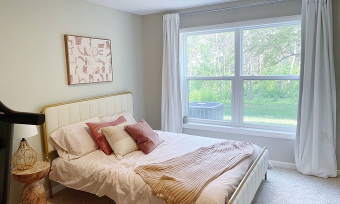 Plymouth House | Stylish, Lux, Newly Renovated Private Entire Level w/outdoor spacen