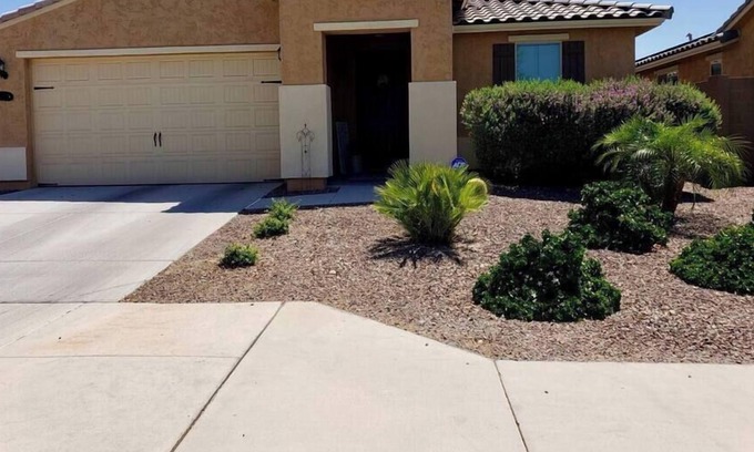 Northlands at Tierra Del Rio House | Stylish modern home w/private pool, parks, hiking