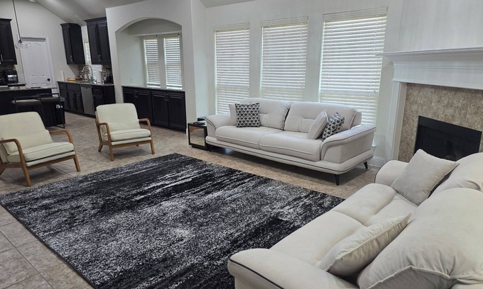 South Arlington House | Stylish Modern House in Mansfield