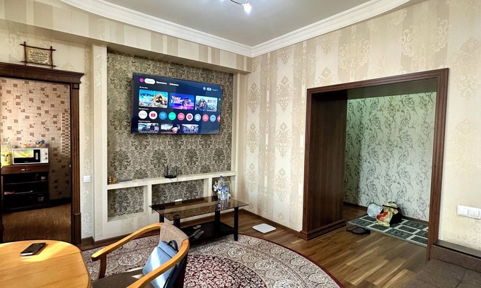 Tashkent Apartment | Stylish Stay in Top Location near Alay Bazaar
