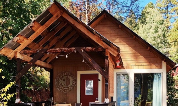 Bayfield Cabin | Stylish Studio w/views of Vallecito Lake & San Juan Mountains