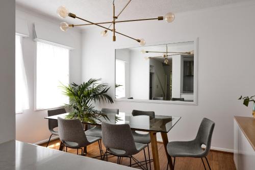 St Kilda House | Stylish Townhouse in Melbourne's Playground