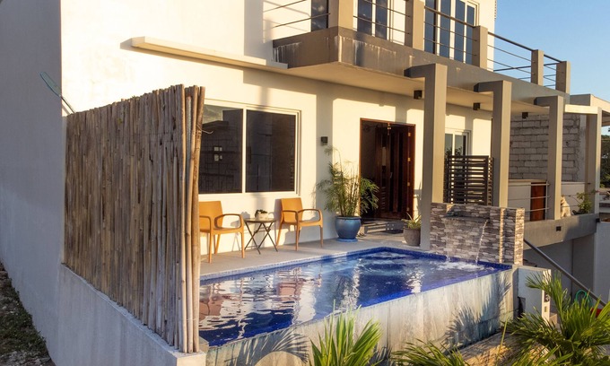Barretto House | Subic Bay - Mountain View - Private home -