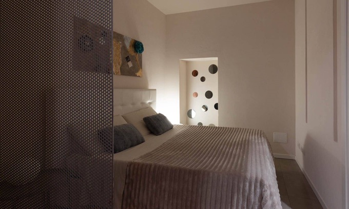 Parma City Centre Apartment | SUBURB OF STUDIES 7