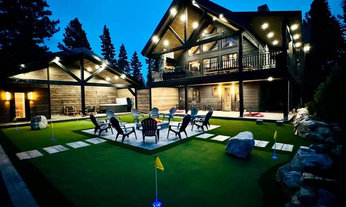 Duck Creek Village Cabin | Sugar Pine Chalet- Spa | Sauna | Game Room | Fire Pit | Zion/Bryce