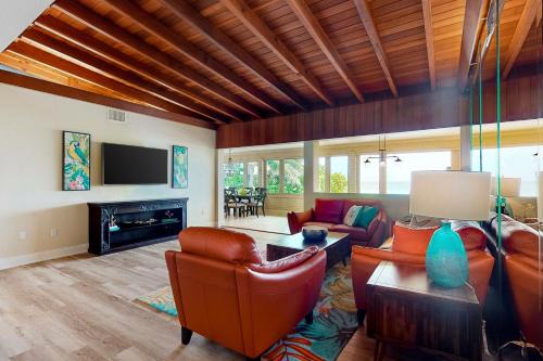 Madeira Beach Apartment | Sugar Sands C