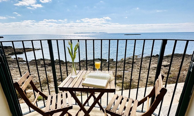 Colonia Sant Jordi Apartment | Suitable. II "Dolphin" in front of the sea